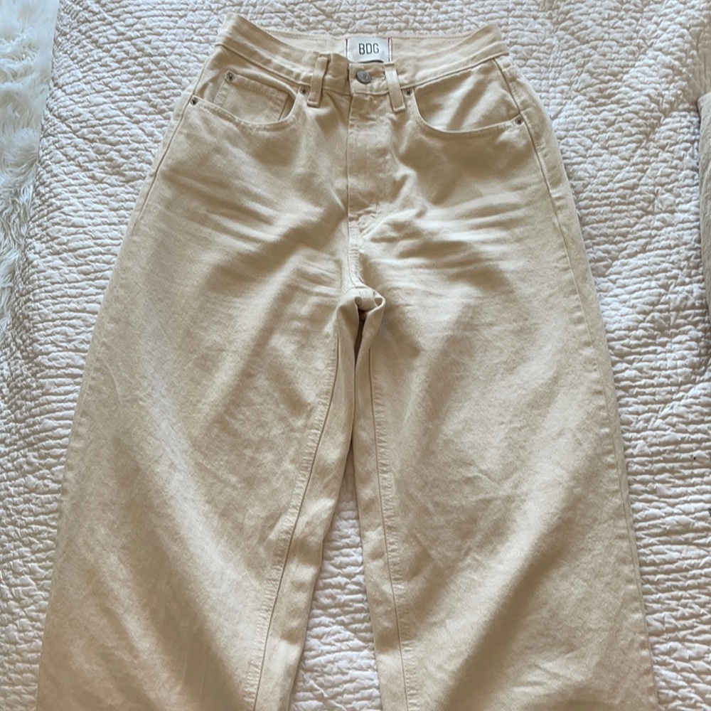 Straight leg cream jeans
